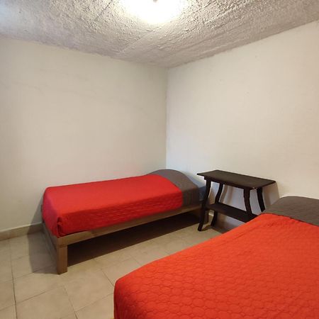 Hostal Ikal San Cristóbal de Las Casas Chambre photo