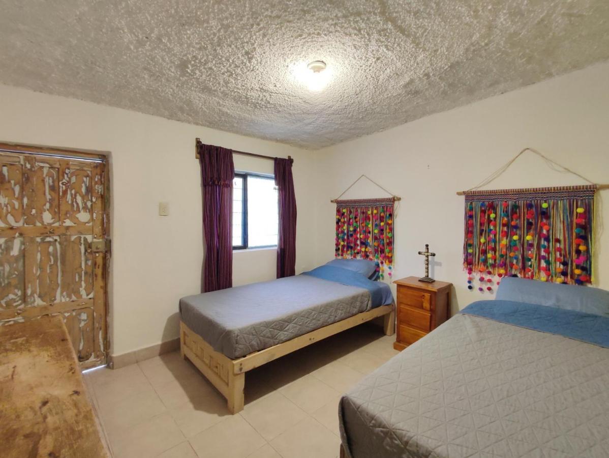 Hostal Ikal San Cristóbal de Las Casas Chambre photo